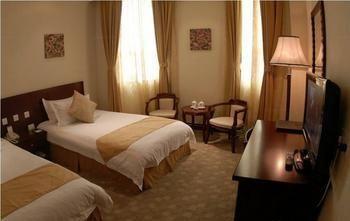 Yindu Business Hotel Linyi Feixian County Exteriör bild